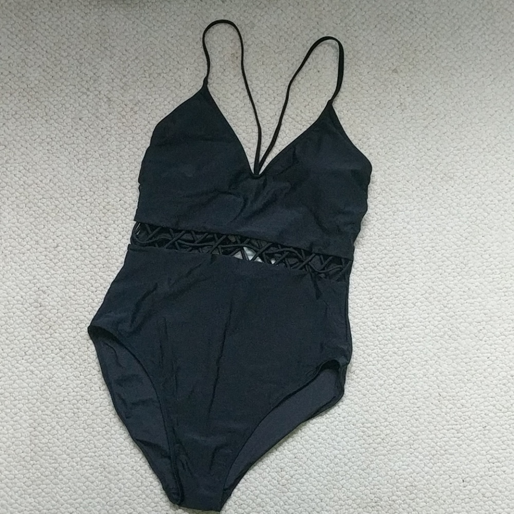 NWT Cute one piece bathing suit